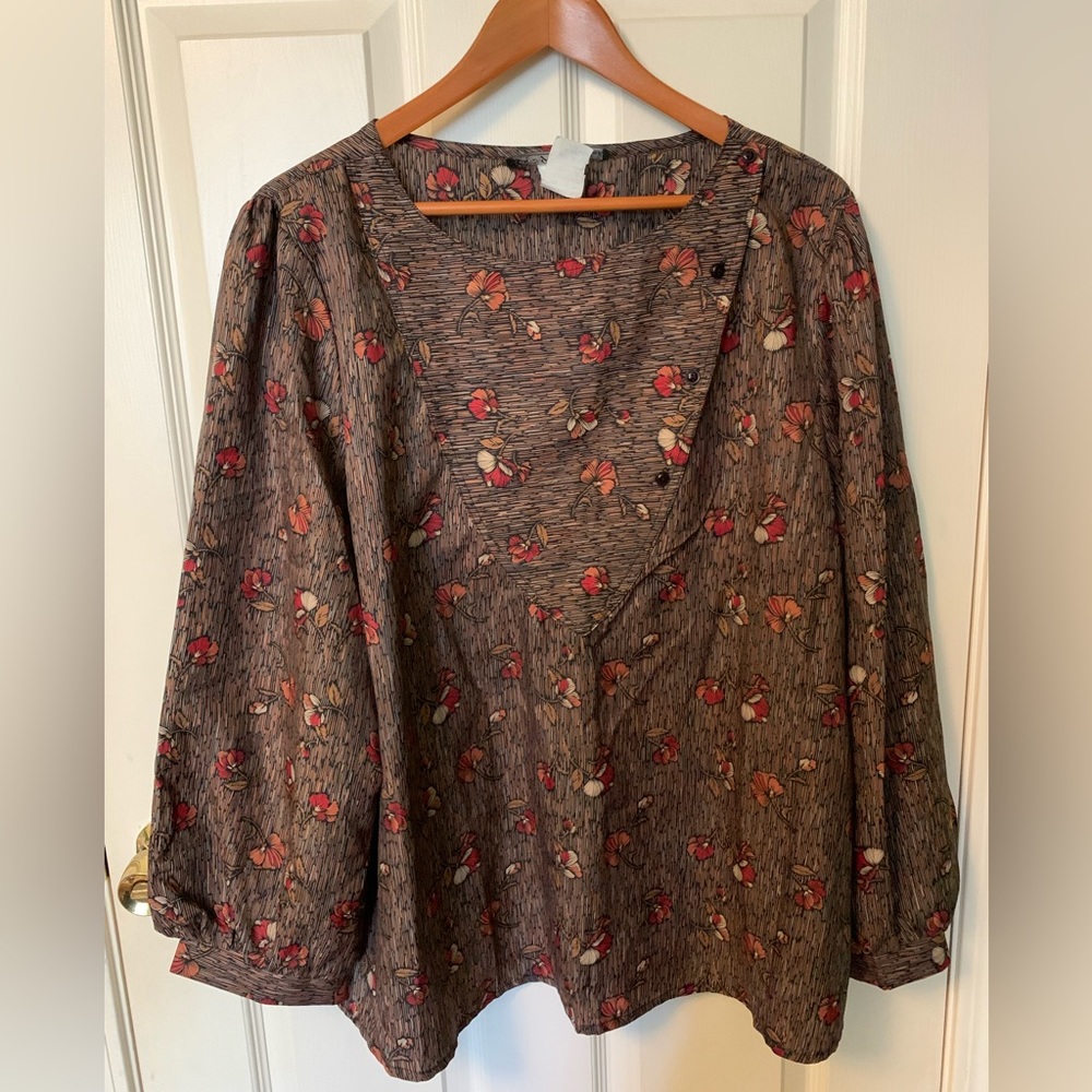 Vintage 1960s/70s Long Sleeve Floral Blouse